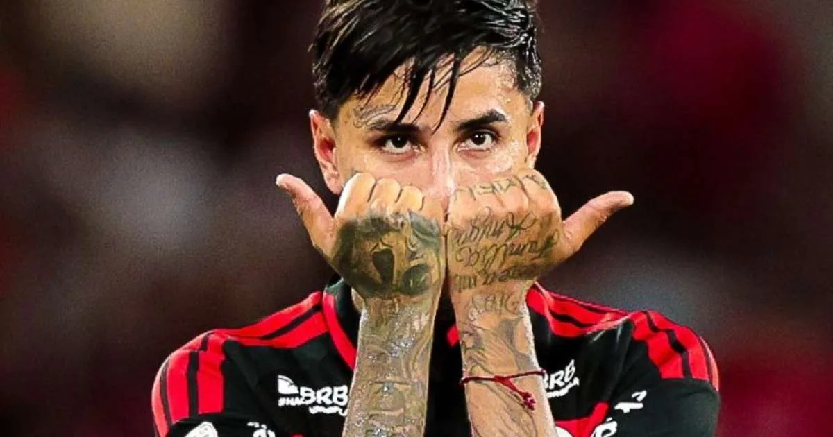 Rio de Janeiro: Flamengo vence Vitória e diminui diferença para o Palmeiras